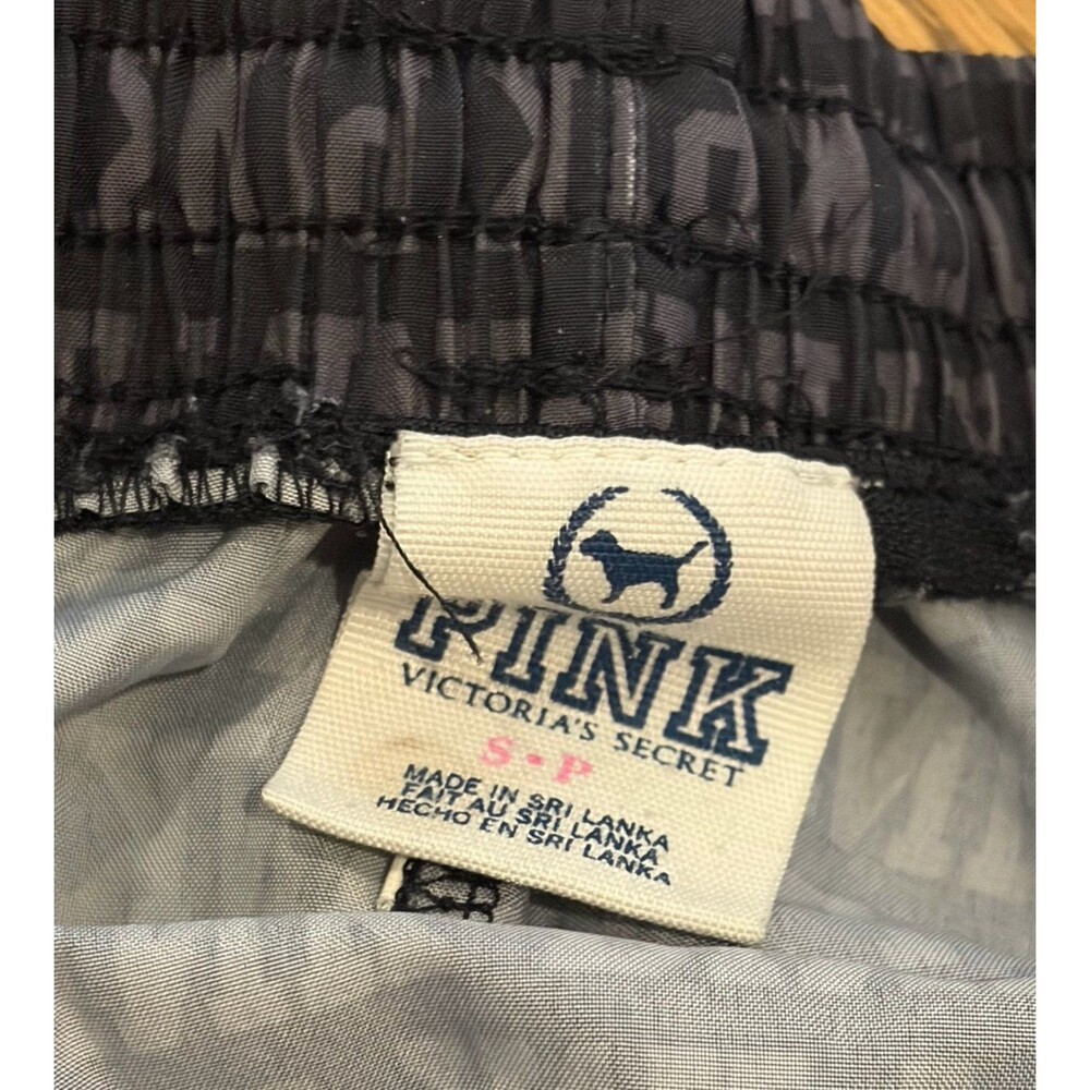 PINK Print Shorts - Small - Picture 4 of 5